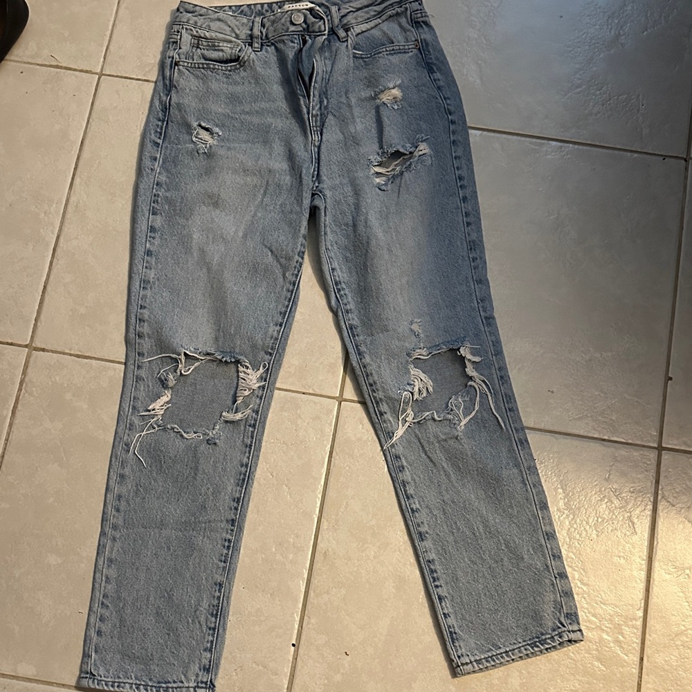 PacSun Distressed Light Blue Mom Jeans Size 26